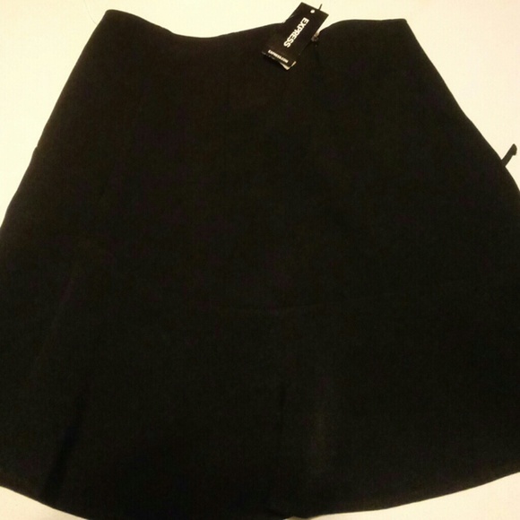 Lace up ruffle skirt - Picture 5 of 5